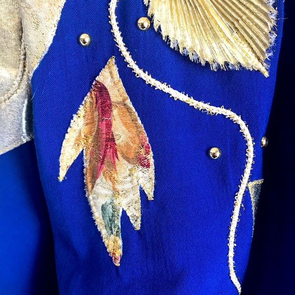 Vintage Blue and Gold Detailing Open Blazer - Picture 6 of 6